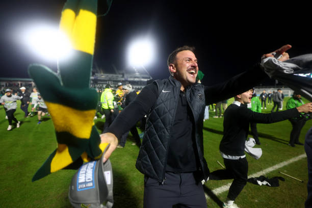 也是对足球 也是对足球